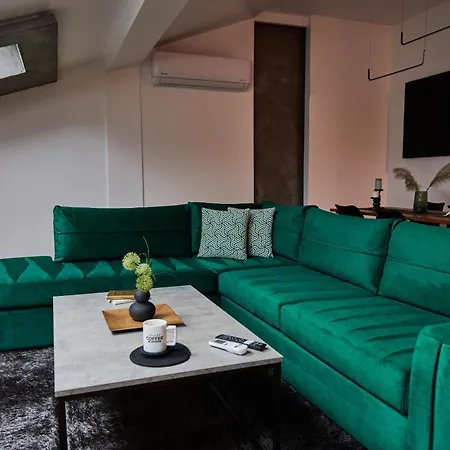 The Skyline * פלורינה