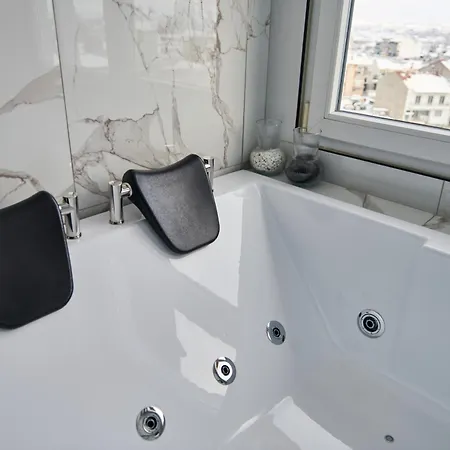 The Skyline Apartment