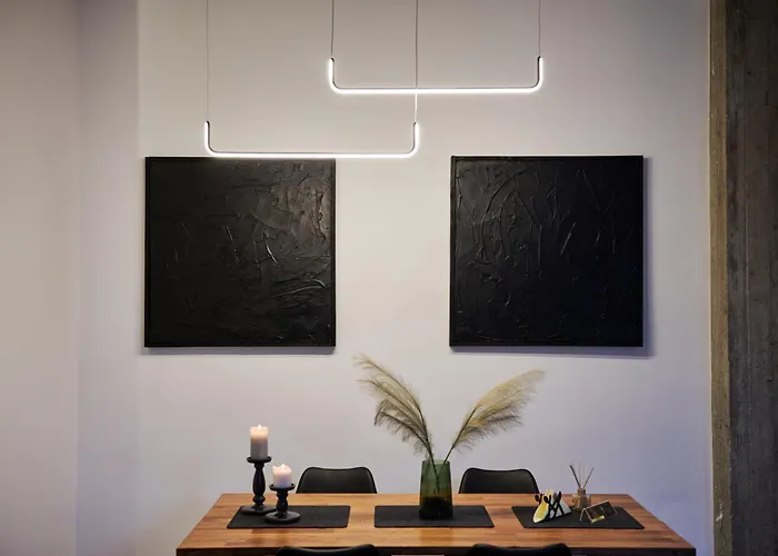 The Skyline * Florina